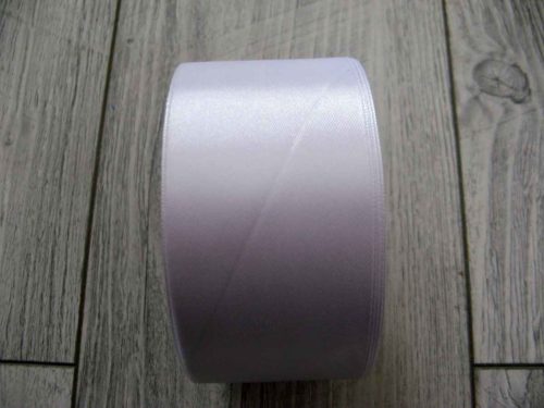 Saténová stuha biela - White 50mm x 32m obr.3 - evkakvety-eshop.eu