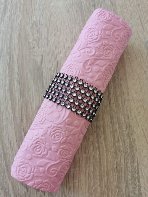 Reliéfne servítky ružové (Candy Pink) 33×33 cm – vzor Ruže - detail vzoru