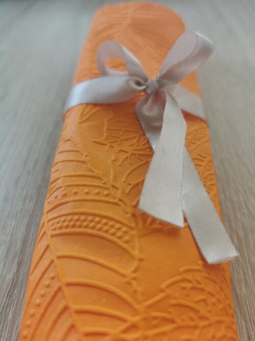 Reliéfne servítky oranžové (Orange) 33×33 cm – vzor Listy - detail reliéfu