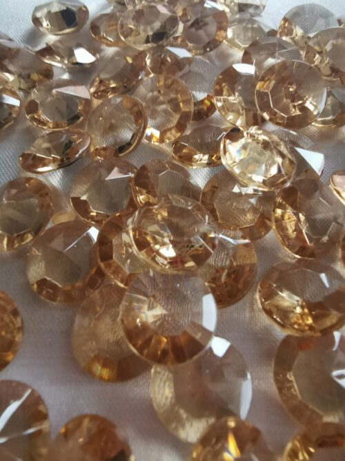 Dekoračné diamanty kapučínové 12mm - evkakvety-eshop.eu