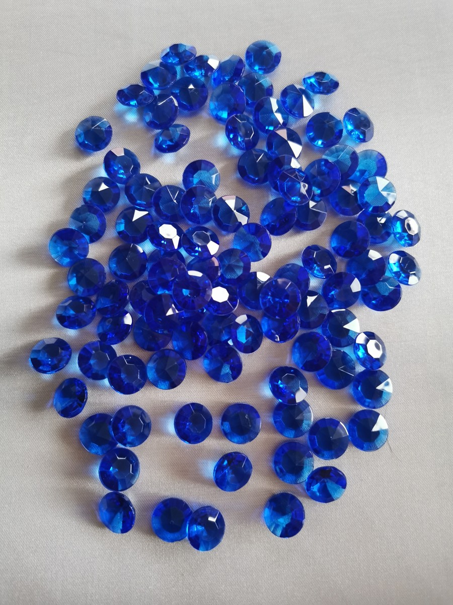 Dekoračné diamanty kráľovské modré 12mm - evkakvety-eshop.eu