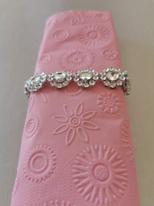 Reliéfne servítky ružové (Candy Pink) 33×33 cm – vzor Vločky - detail reliéfu