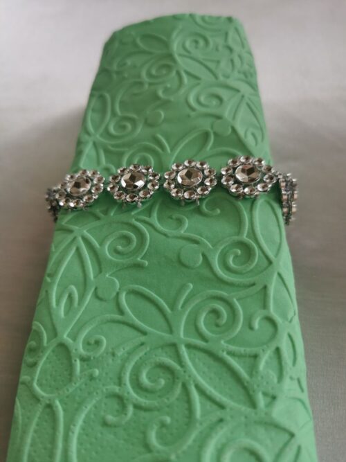 Reliéfne servítky mentolovo zelené (Mint) 33×33 cm – vzor Ornament - detail reliéfu