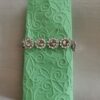 Reliéfne servítky mentolovo zelené (Mint) 33×33 cm – vzor Ornament - detail vzoru