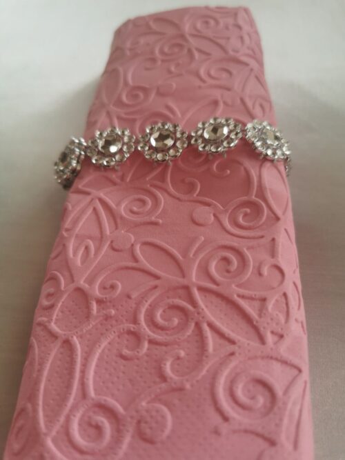 Reliéfne servítky ružové (Candy Pink) 33×33 cm – vzor Ornament - detail reliéfu