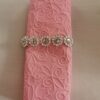 Reliéfne servítky ružové (Candy Pink) 33×33 cm – vzor Ornament - detail vzoru
