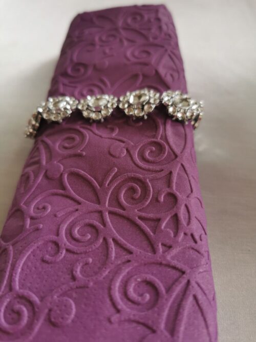 Reliéfne servítky tmavofialové (Dark Violet) 33×33 cm – vzor Ornament - detail reliéfu