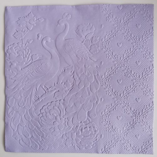 Reliéfne servítky levanduľové (Lavender) 33×33 cm – vzor Zaláskané pávy