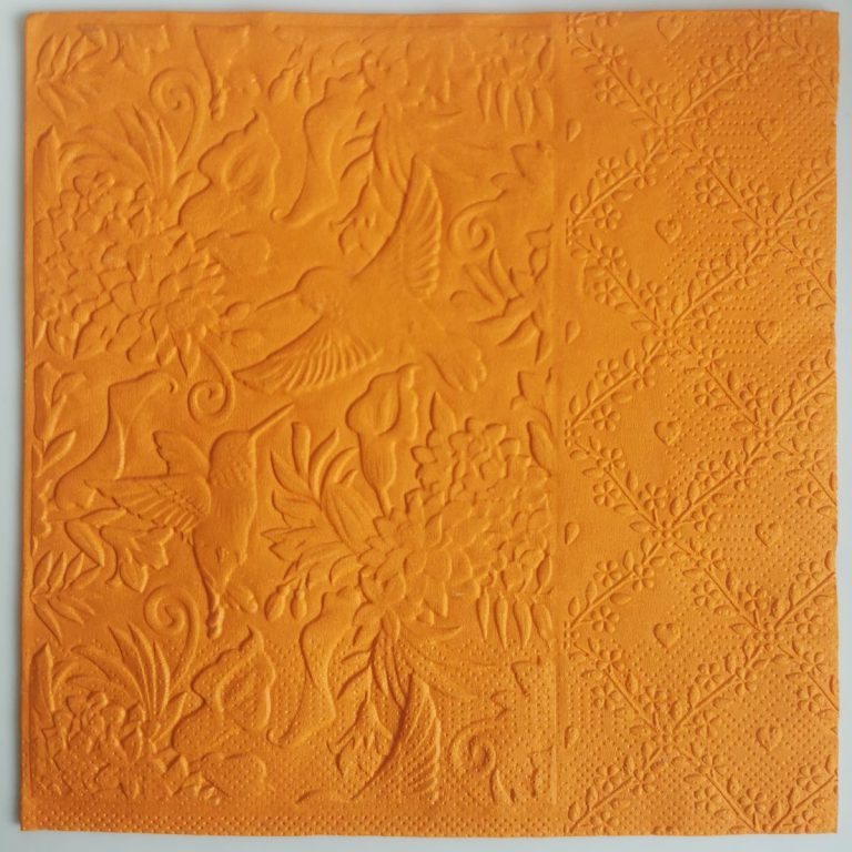 Reliéfne servítky oranžové (Orange) 33×33 cm – vzor Zaláskané kolibríky