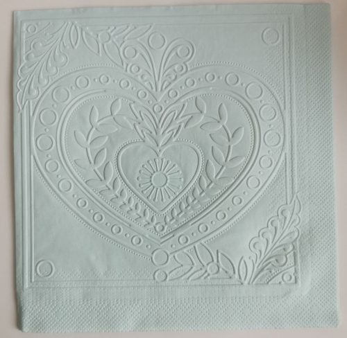 Reliéfne servítky pastelovo modré (Baby Blue) 33×33 cm – vzor Veľké srdiečko