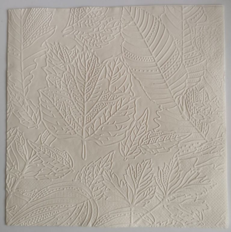 Reliéfne servítky slonovinová kosť (Ecru) 33×33 cm – vzor Listy