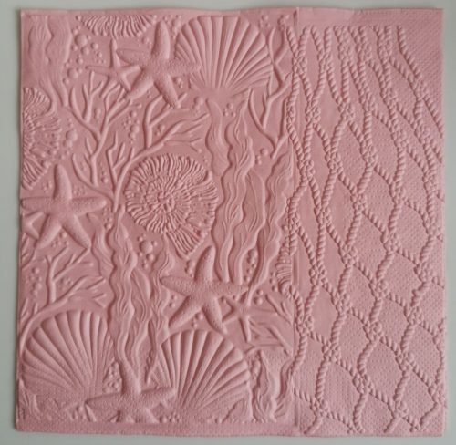 Reliéfne servítky svetloružové (Baby Pink) 33×33 cm – vzor Morské hviezdy a mušle